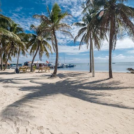 Holiday Hotel سان بيدرو المظهر الخارجي الصورة