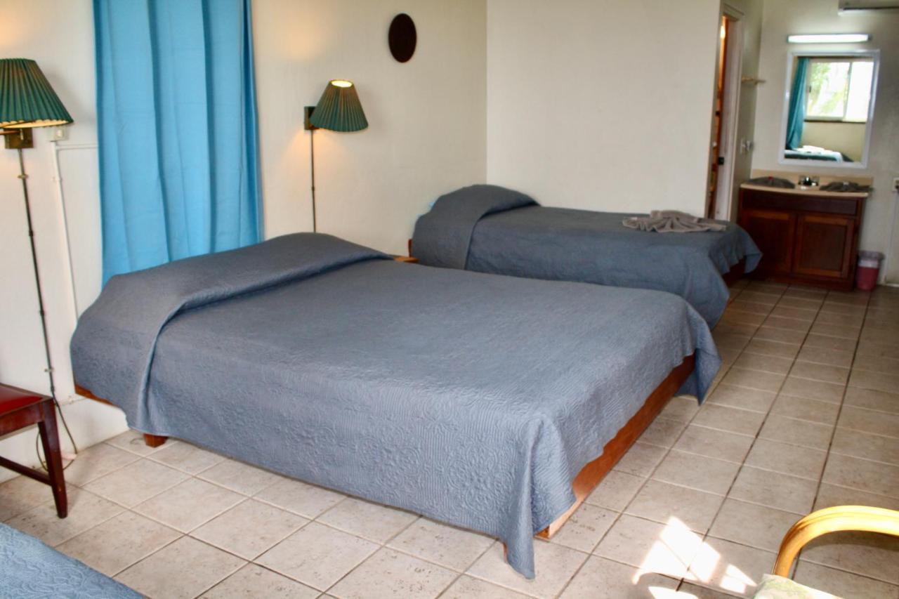 Holiday Hotel سان بيدرو المظهر الخارجي الصورة