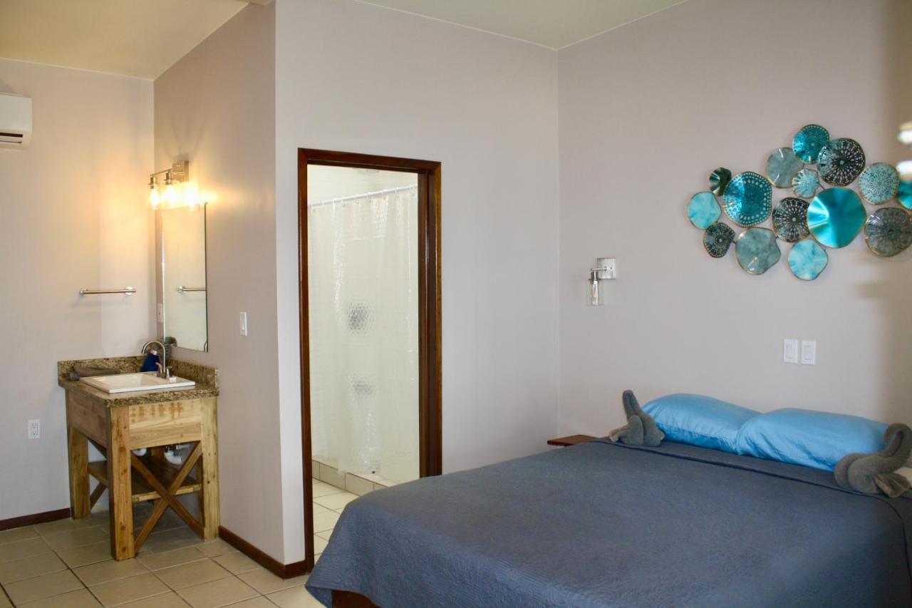 Holiday Hotel سان بيدرو المظهر الخارجي الصورة