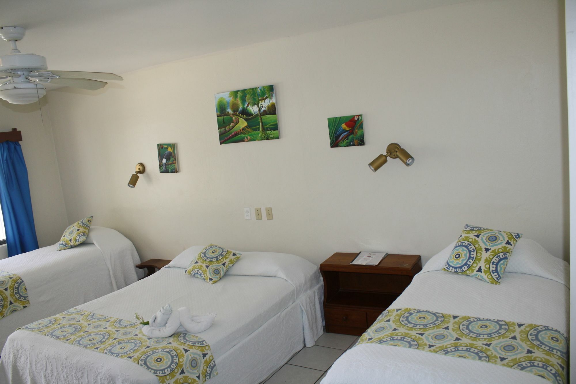 Holiday Hotel سان بيدرو المظهر الخارجي الصورة