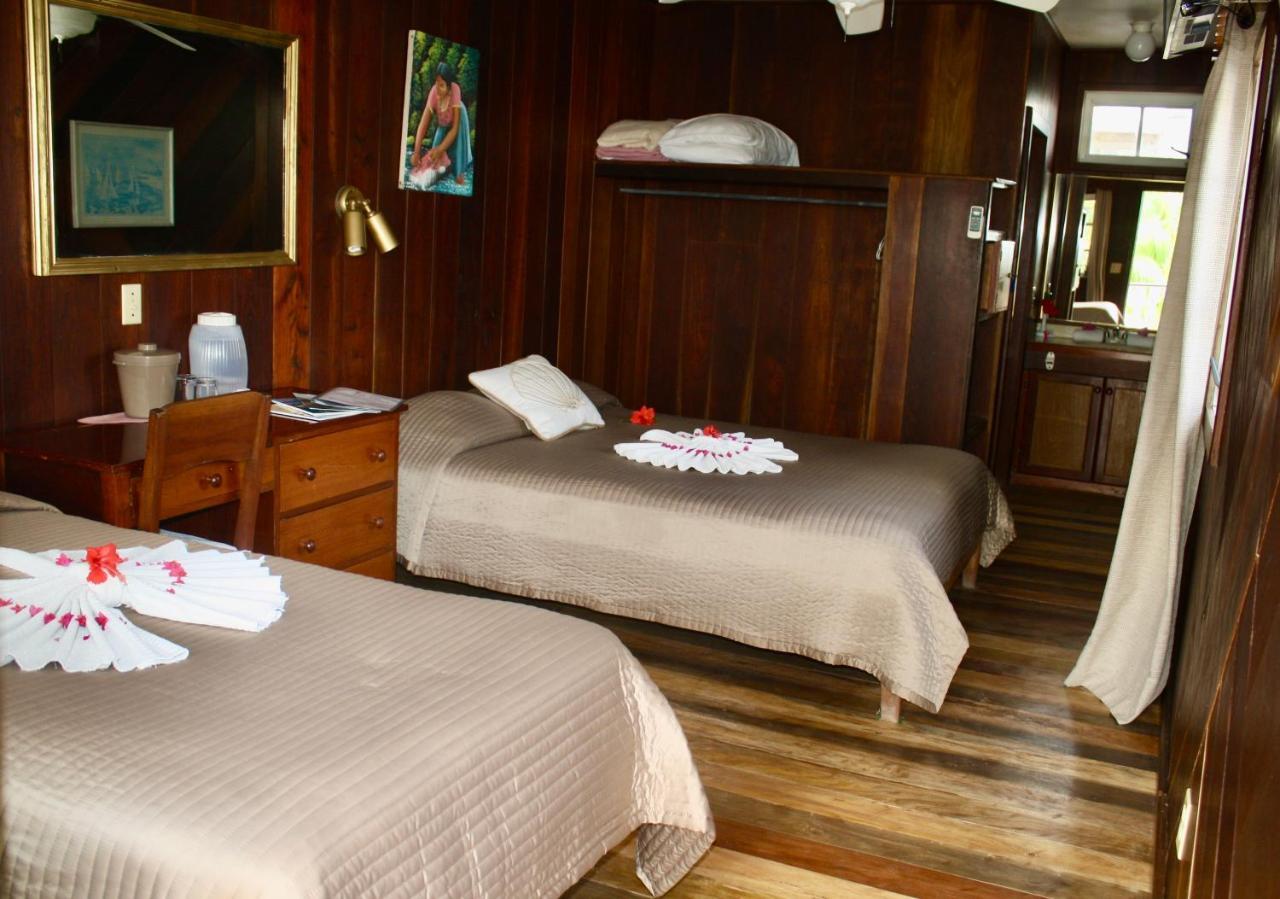 Holiday Hotel سان بيدرو المظهر الخارجي الصورة